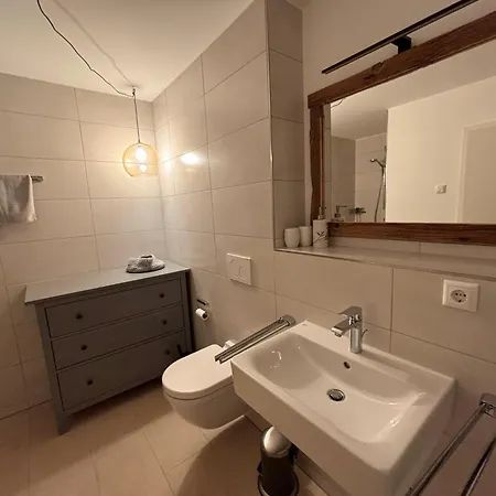 Stube9 Am Feldberg, Direkt An Der Skipiste, In-ski Out Apartment Feldberg (Baden-Wurttemberg)